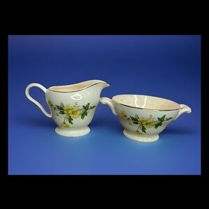 Vintage Set Sugar Bowl &Creamer Yellow & Foliage Buttercup Handles 1950’s USA